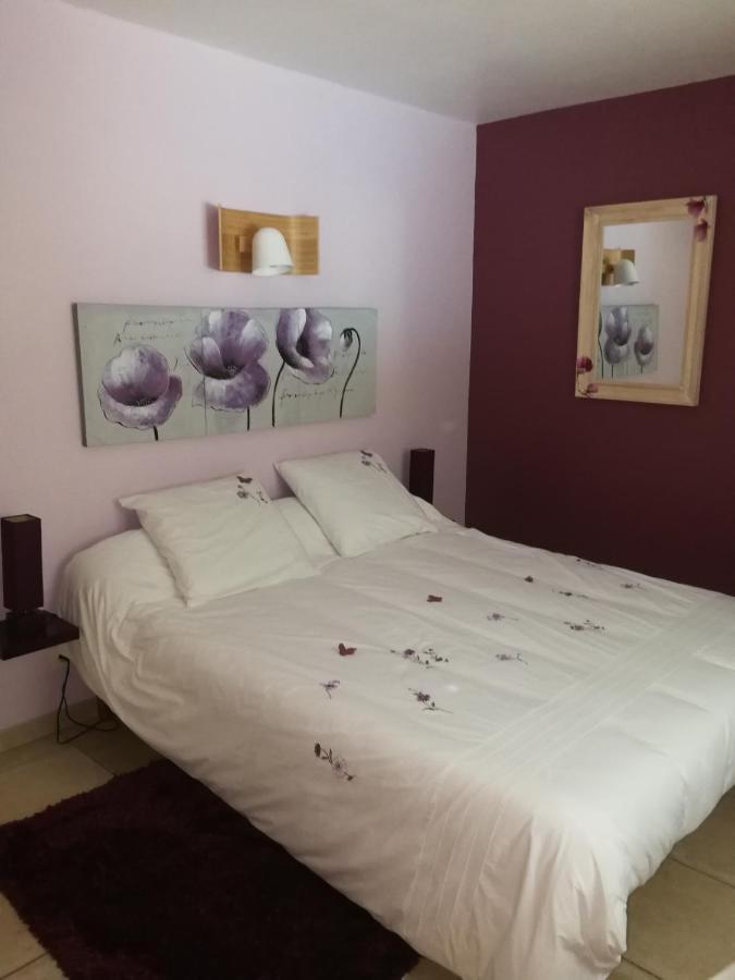 Au Doux Repos Bed and Breakfast Lucbardez-et-Bargues Buitenkant foto